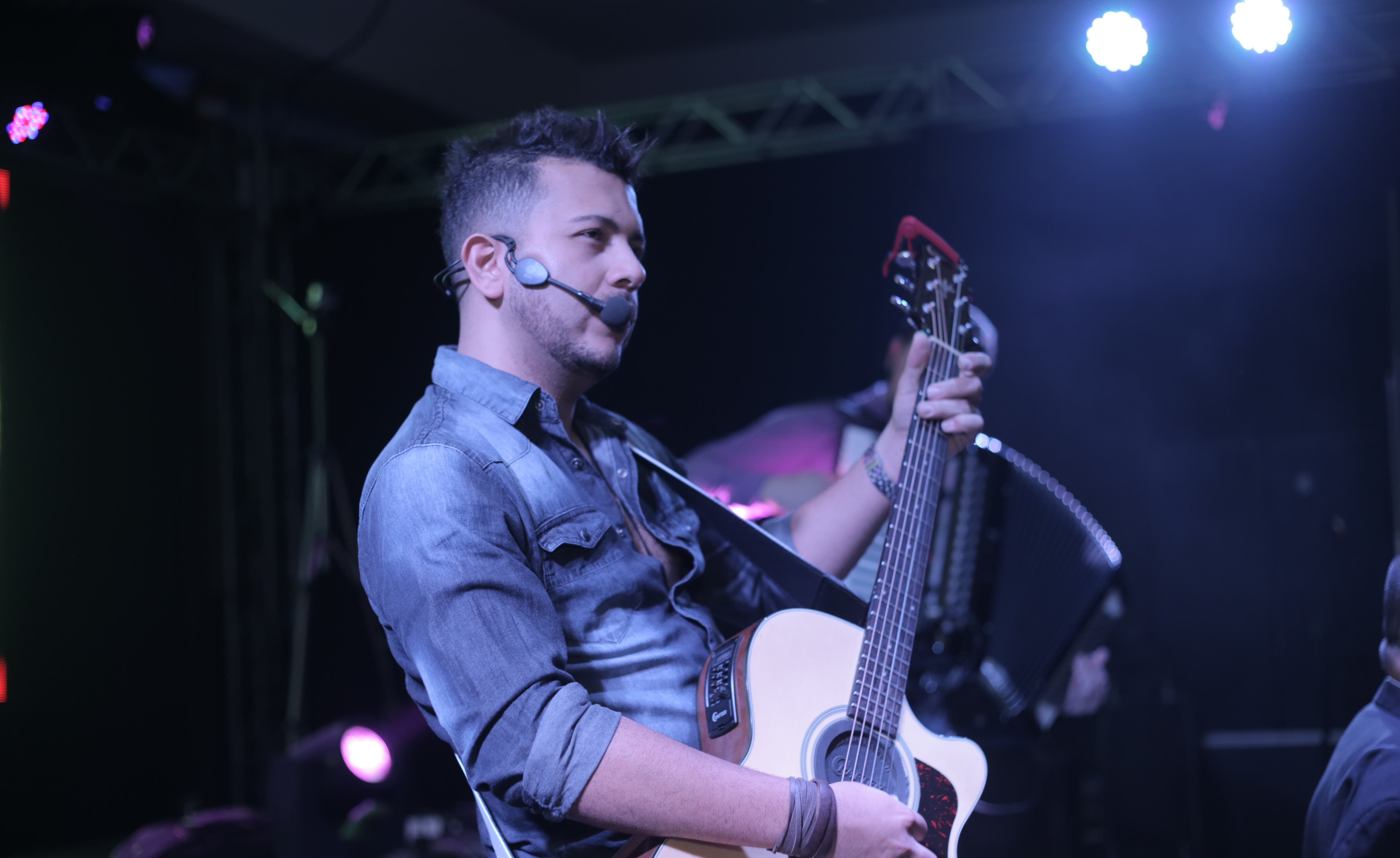 Miguel Matus - Cantor Profissional para Eventos em São Paulo - Highstand Shows